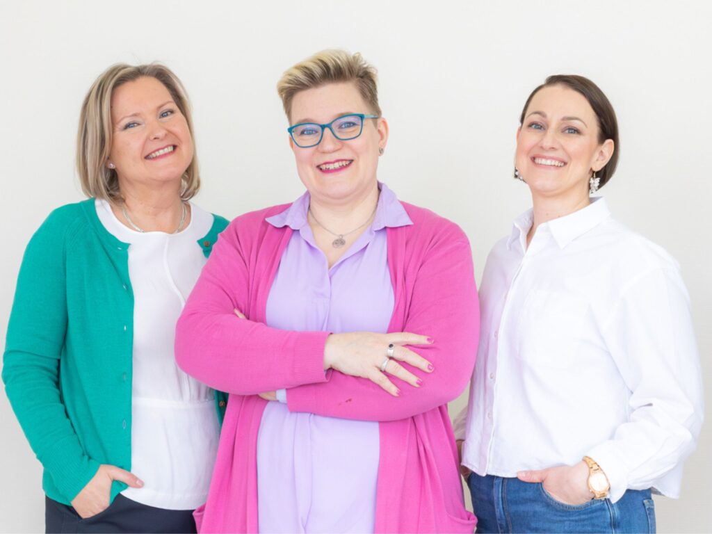 Work In Culture tiimi: Pia, Sanna ja Emilia